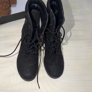 Timberland Black Lace-Up Nubuck Ankle Boots